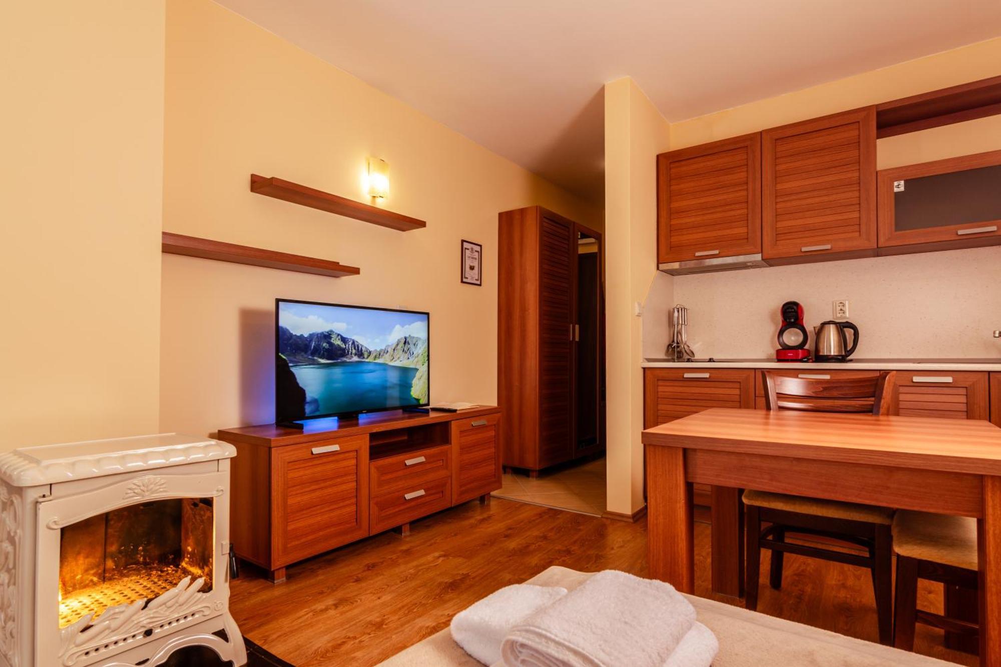 Ezerovo  Studio By Mountain Lakes מראה חיצוני תמונה